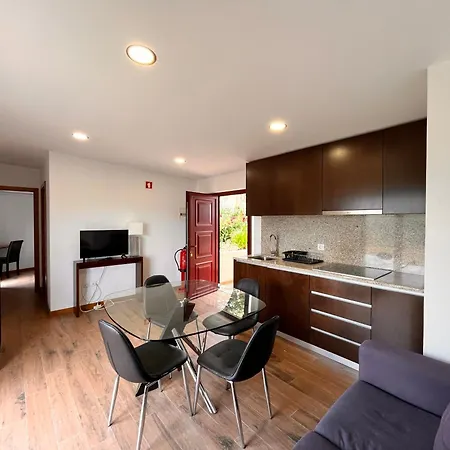 Nomad's Country - Casa Cimo De مزرعة للإقامة