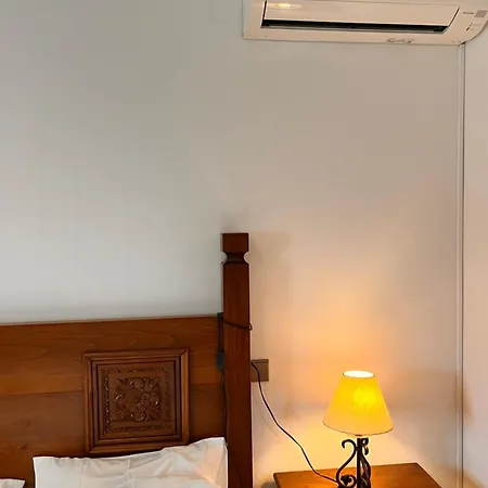 Nomad's Country - Casa Cimo De Vakantieboerderij Pedraca