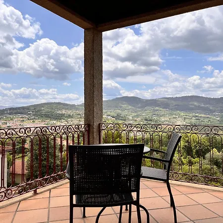 Κατάλυμα σε φάρμα Nomad's Country - Casa Cimo De Pedraca