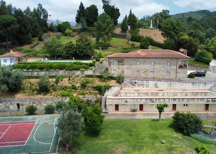 Nomad's Country - Casa Cimo De Pedraça